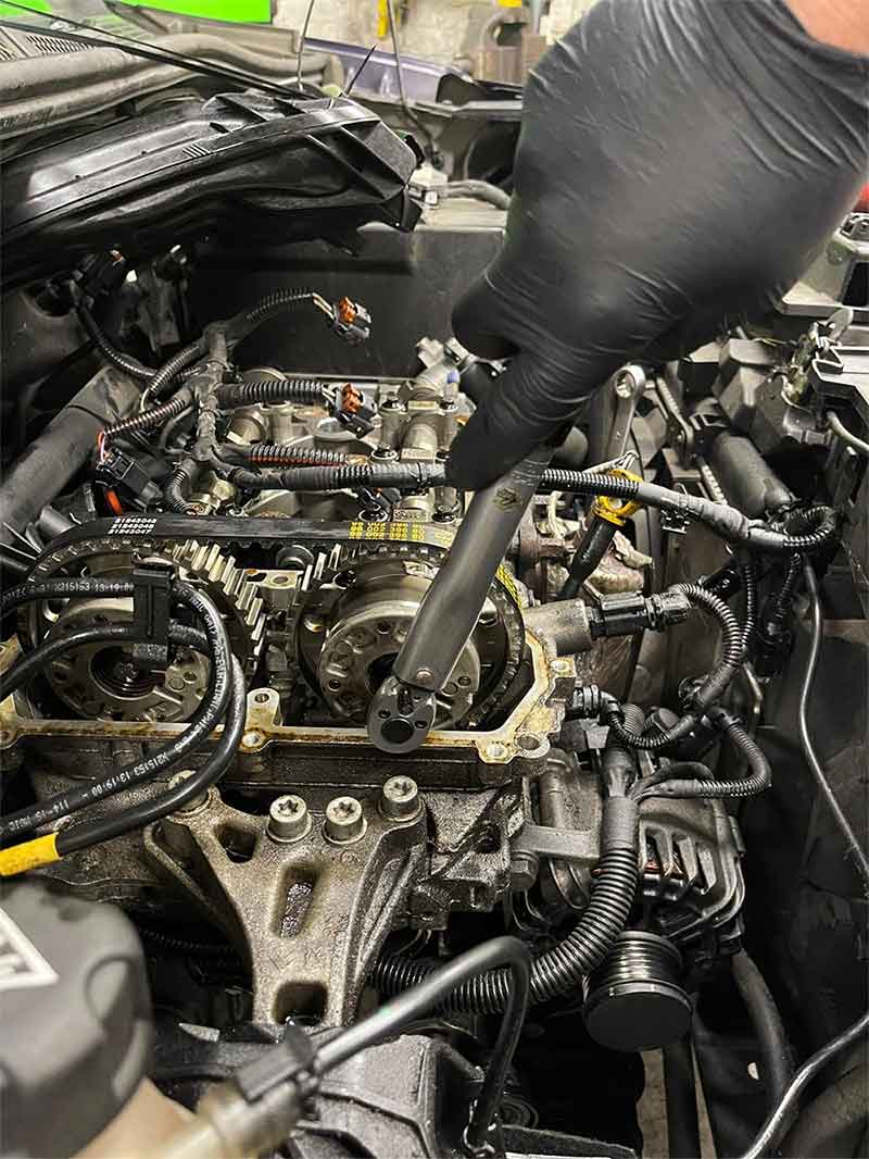 Citroen C4 Cactus timing belt replacement at Cedar Garage