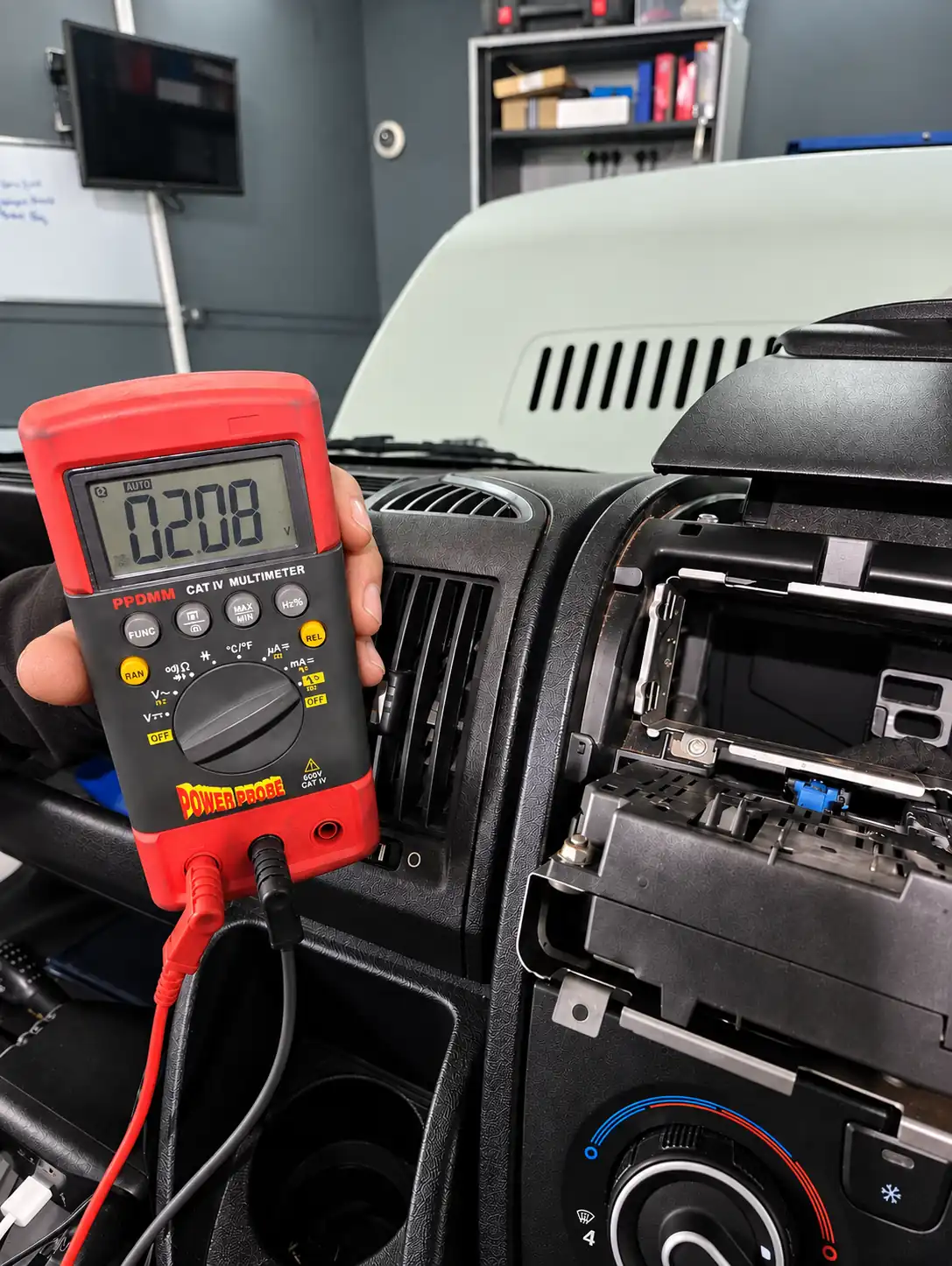 Peugeot fault finding at Cedar Garage