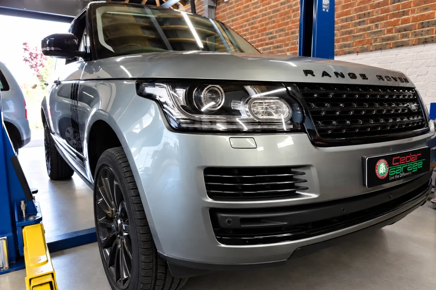 Range Rover servicing at Cedar Garage, Worthing