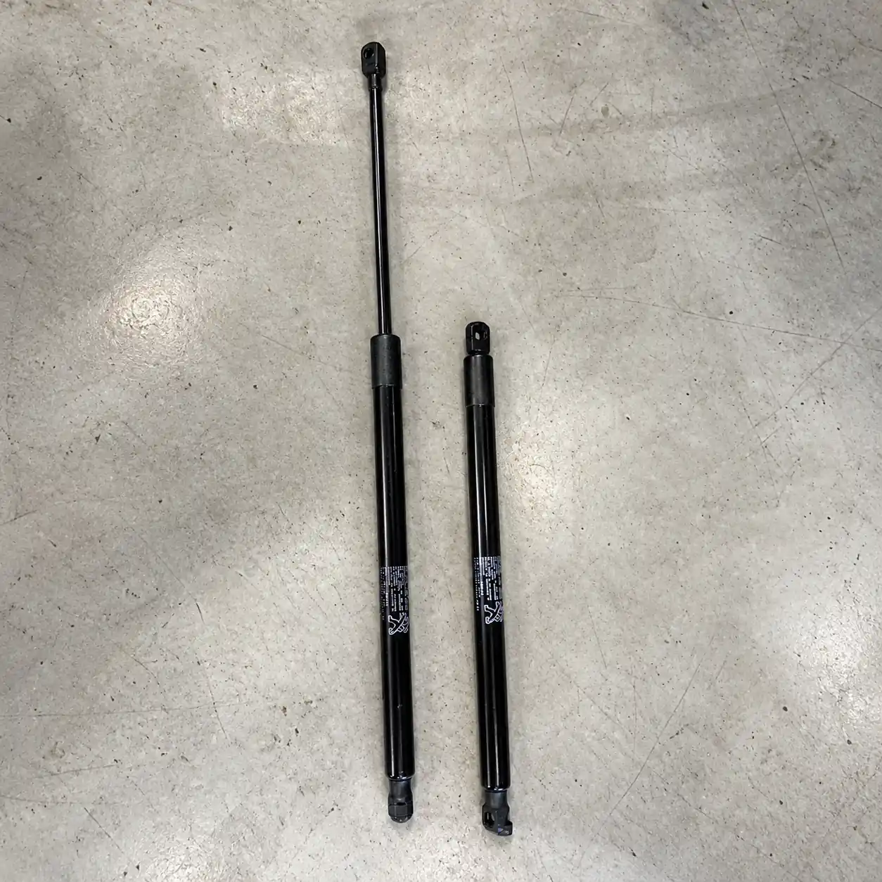 Peugeot 5008 Boot Struts Failed